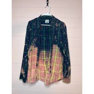 Large Old Navy Slim Fit Bleached Plaid Flannel Top